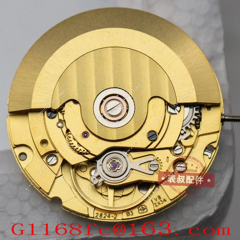 Accessori per Orologi: Movimen - Watch V8 recensione e prezzo