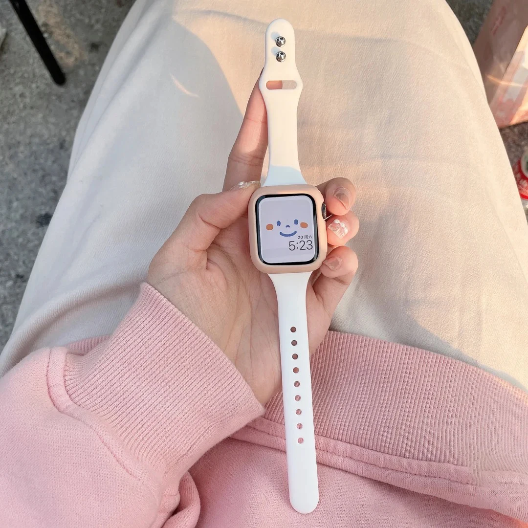 Cinturino sottile in silicone  - Smartwatch Apple Watches For Men recensione e prezzo